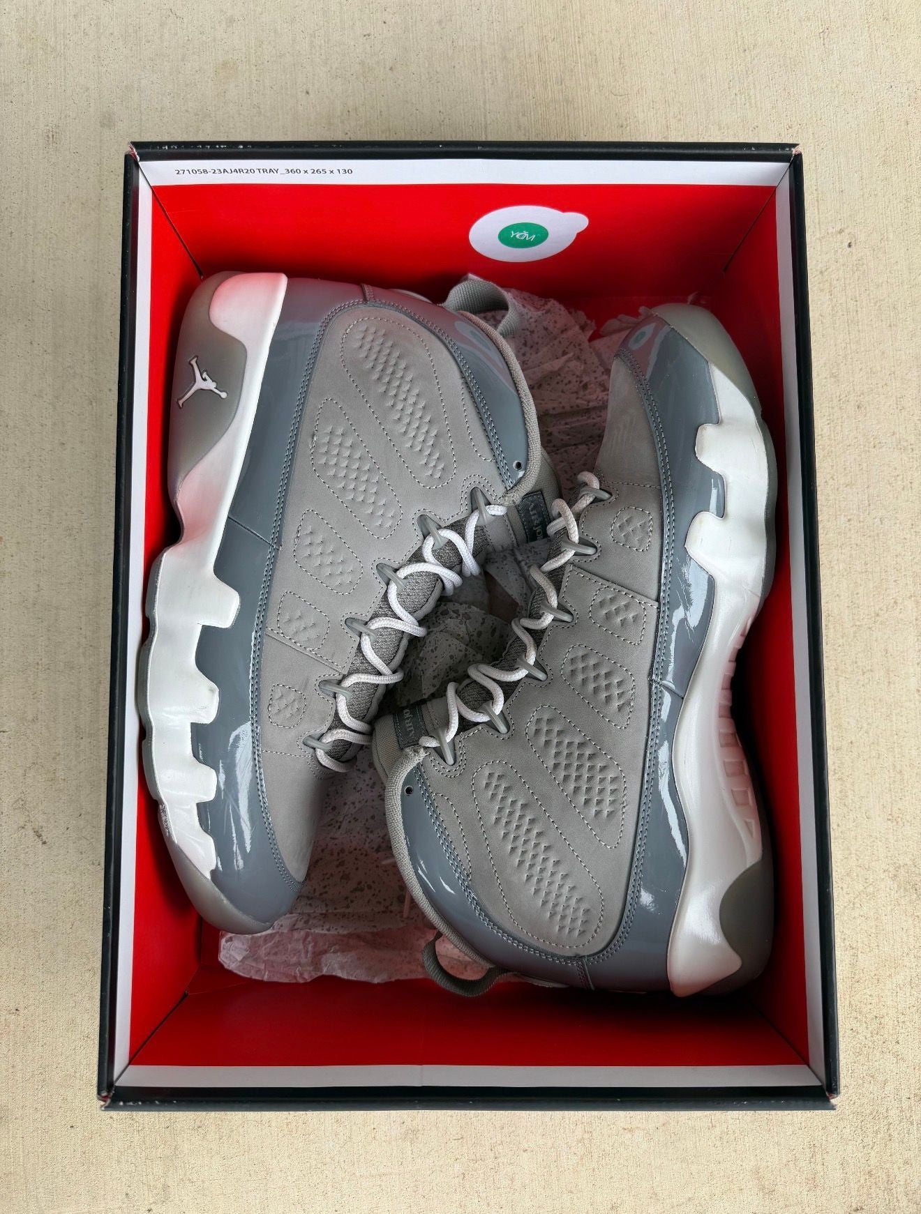 NO BOX Cool Grey 9s - Used/Worn