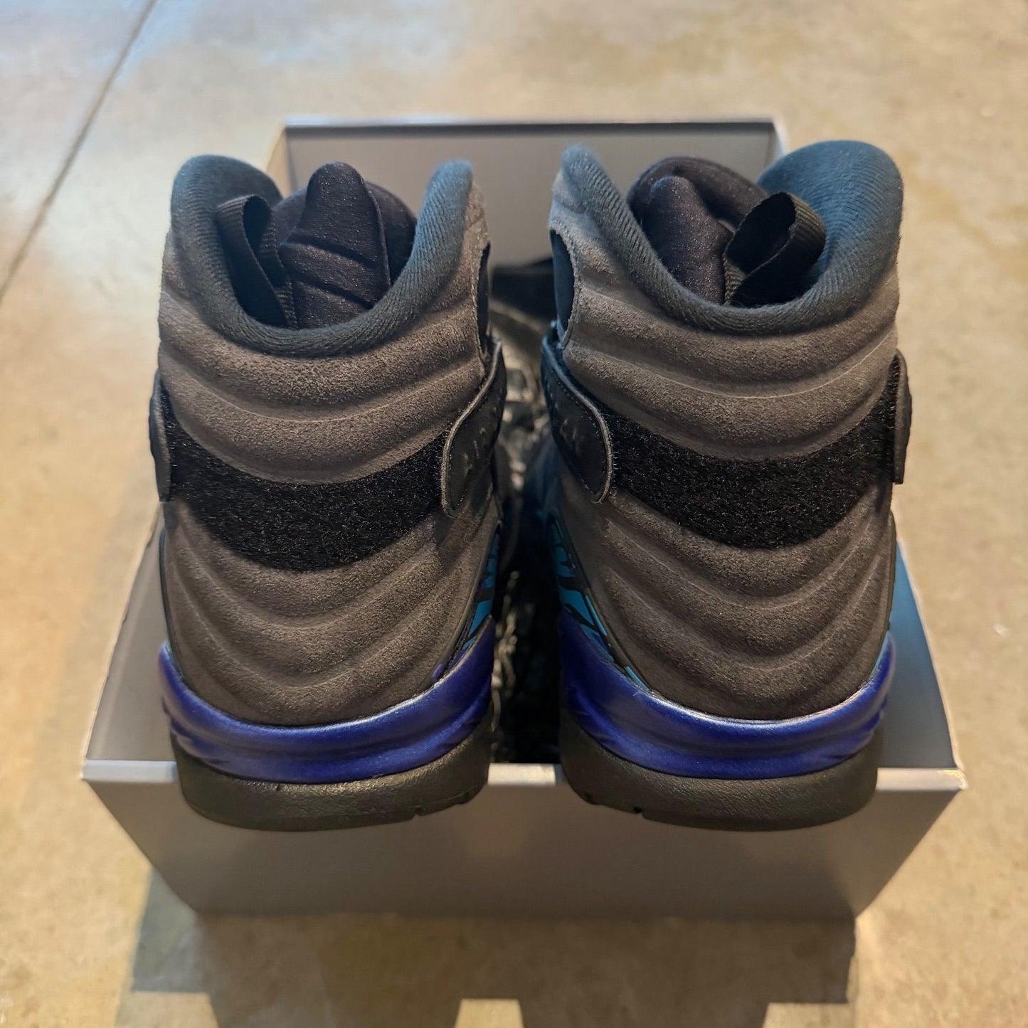 WORN JORDAN 8 "AQUA"