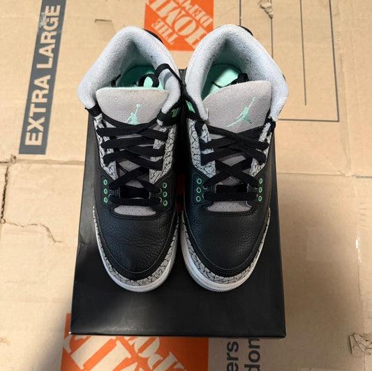 WORN GS JORDAN 3 "GREEN GLOW" - Used/Worn