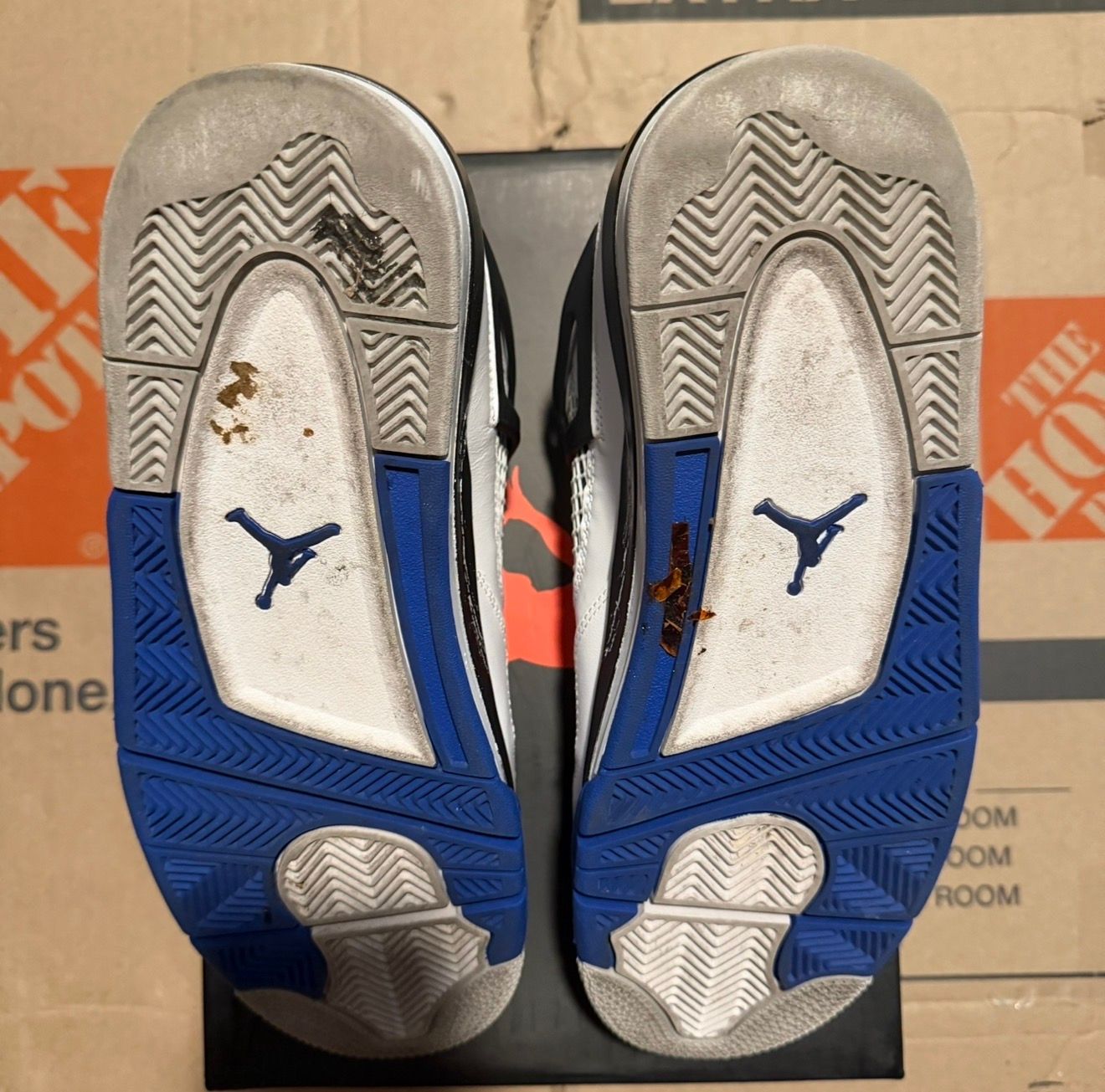 WORN JORDAN 4 "MOTORSPORTS" - Used/Worn