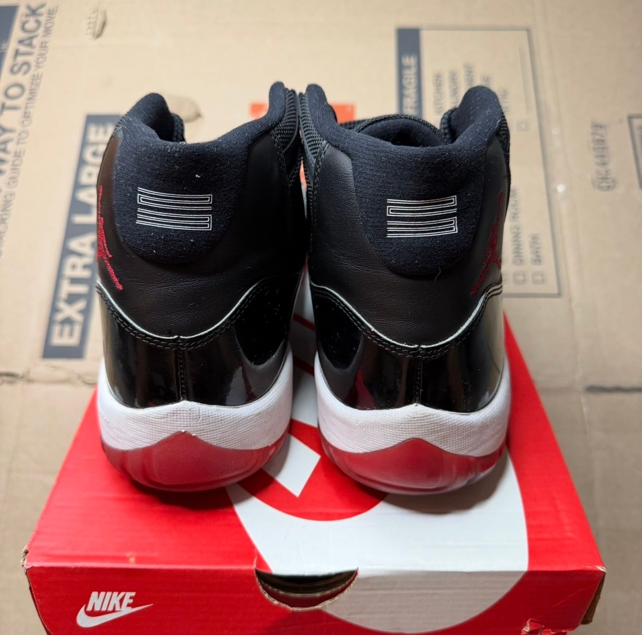 WORN JORDAN 11 "BRED" - Used/Worn