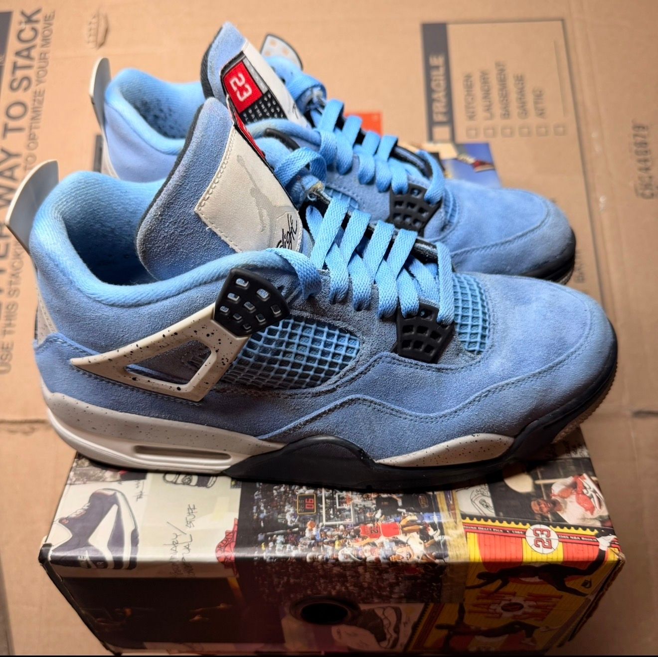 WORN JORDAN 4 "UNC" - Used/Worn