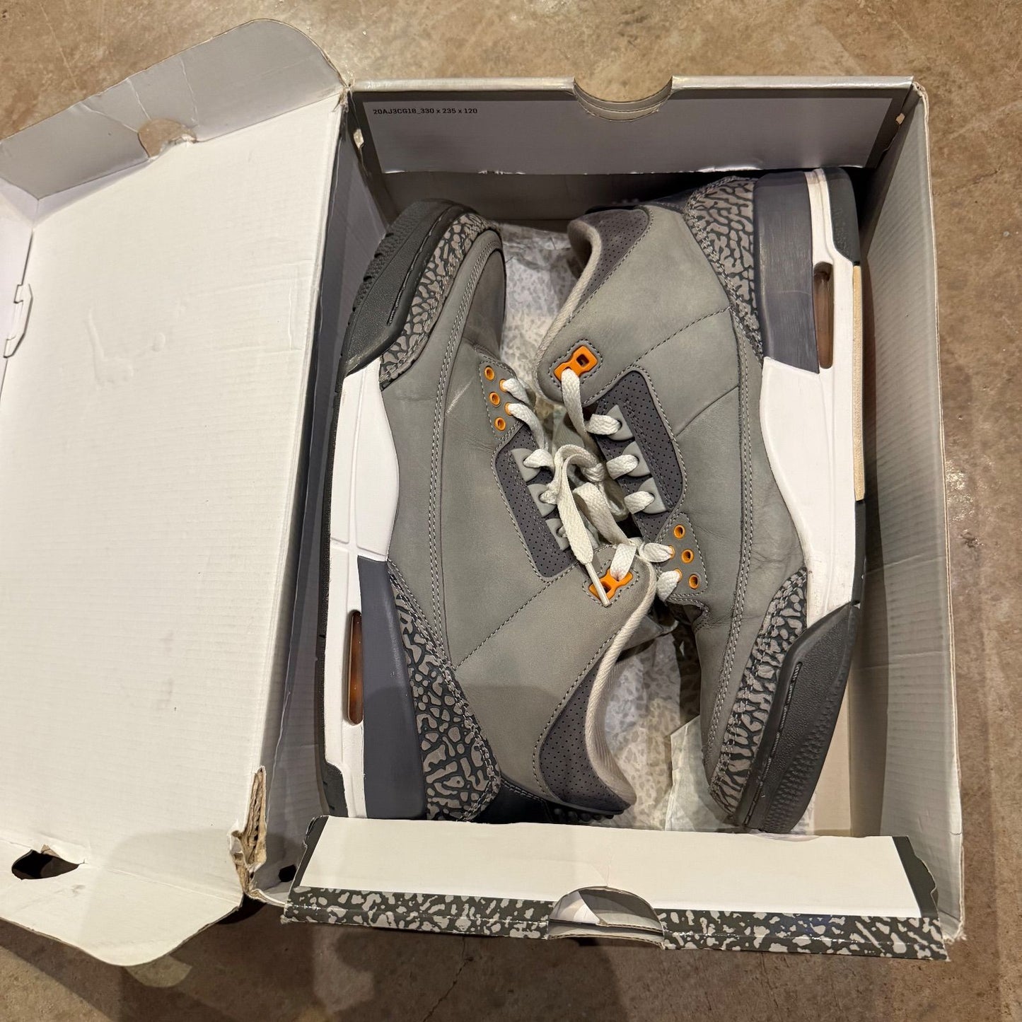 WORN JORDAN 3 "COOL GREY" - Used/Worn