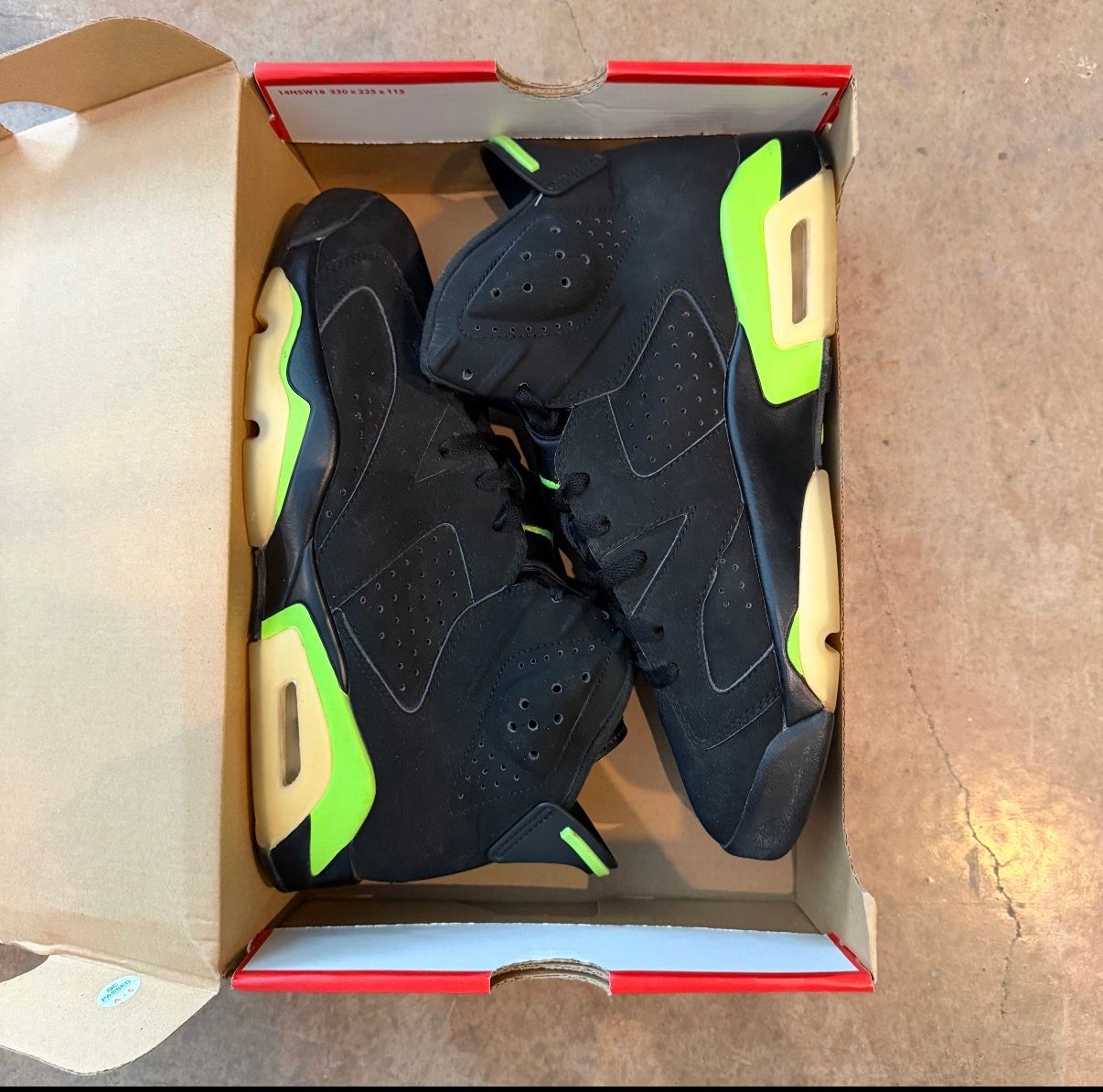 NO BOX Jordan 6 Electric Green - Used/Worn