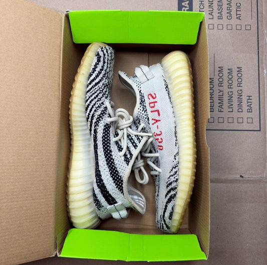 WORN YEEZY 350 "ZEBRA" - Used/Worn
