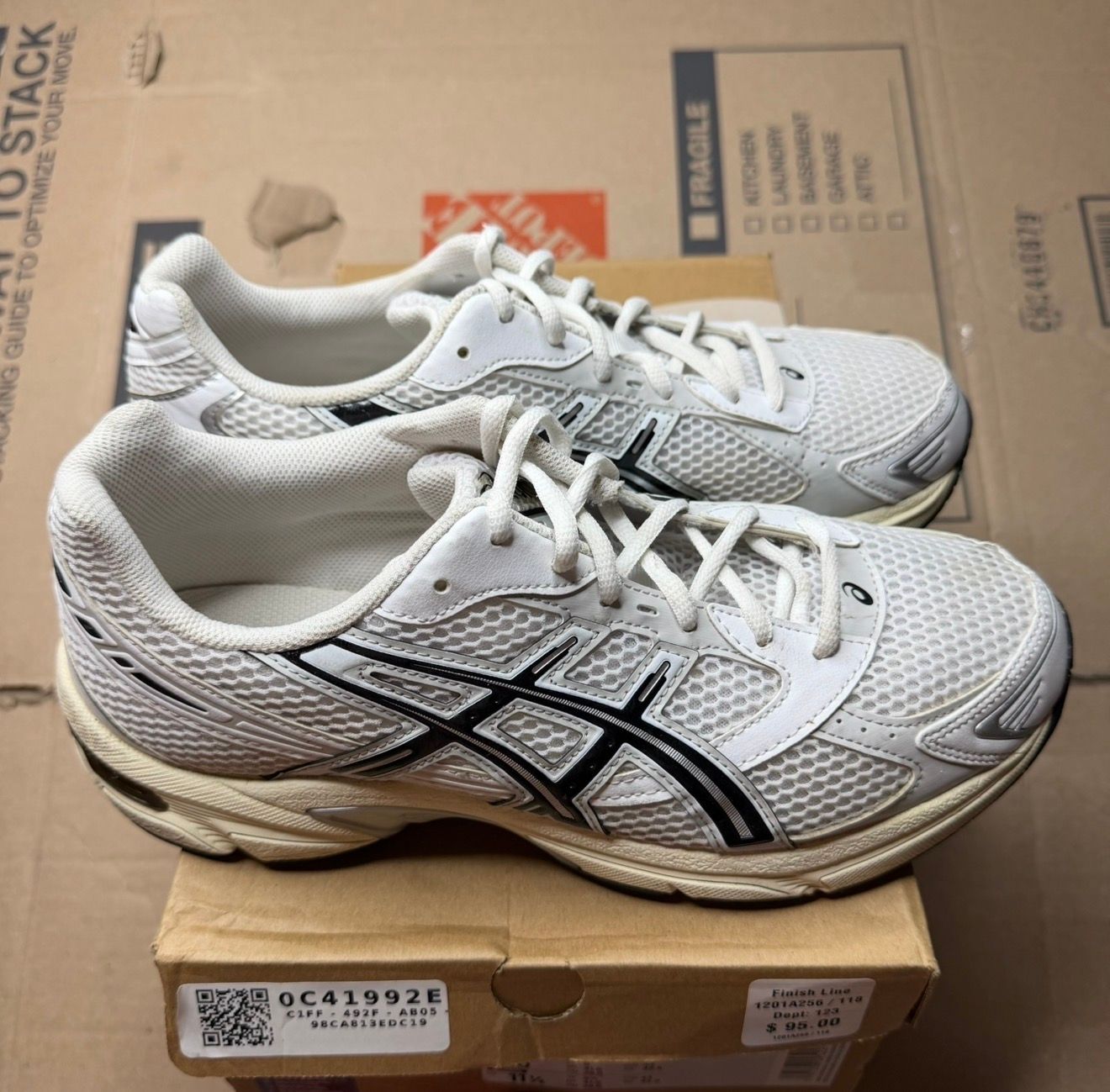 WORN ASICS "CLOUD GREY" - Used/Worn