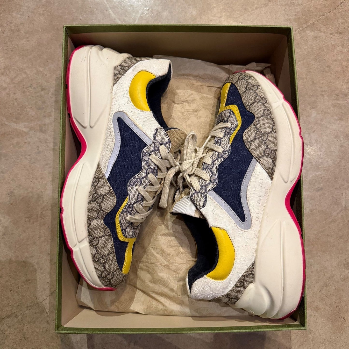 WORN GUCCI SNEAKERS - Used/Worn