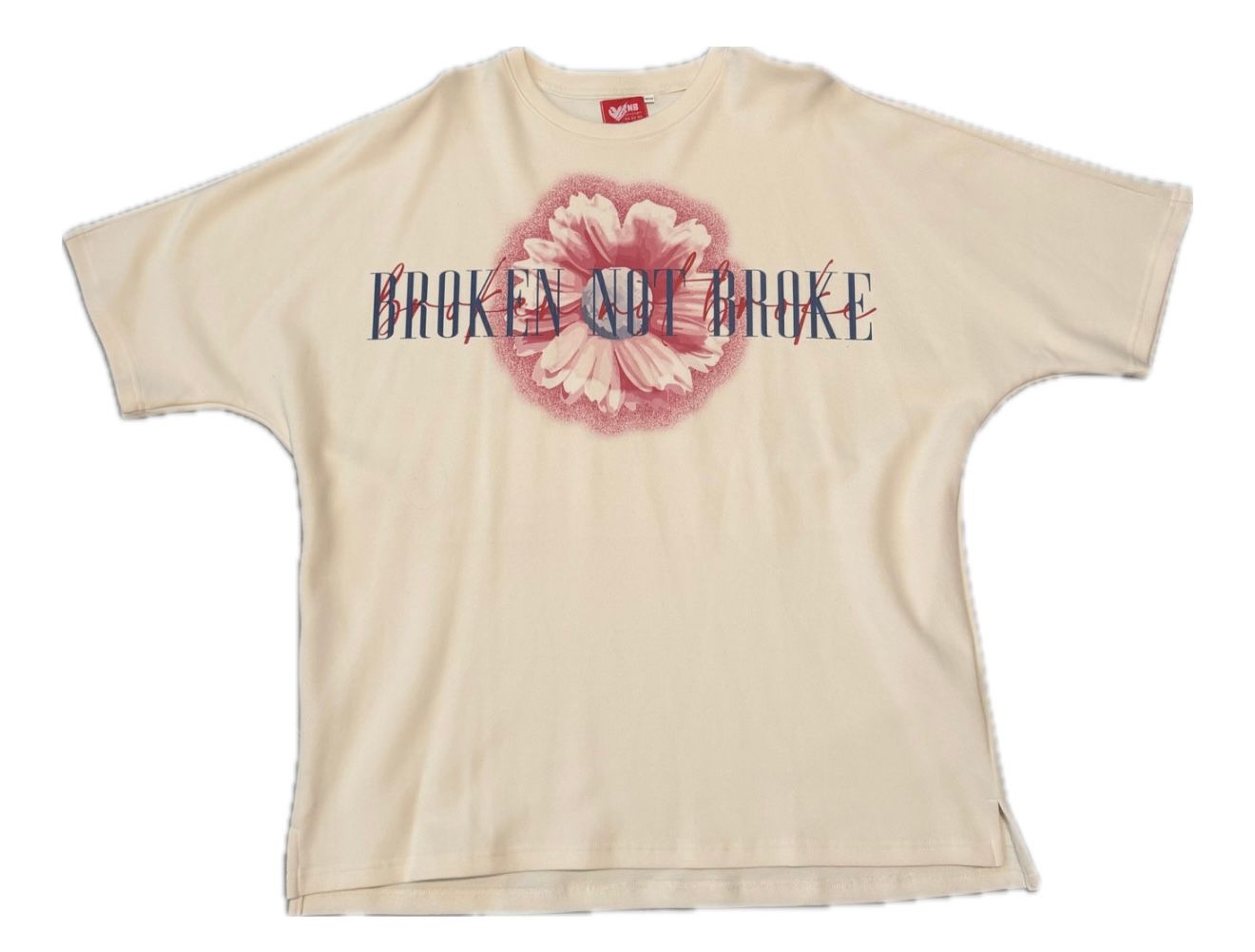 BNB FLOWER TEE