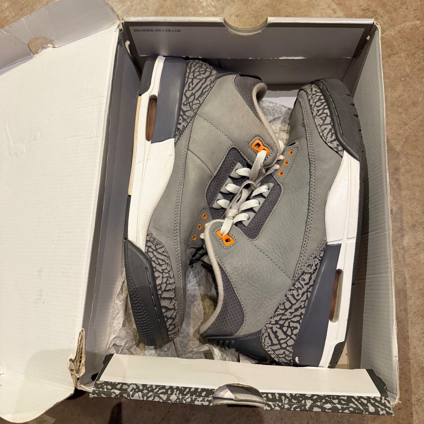 WORN JORDAN 3 "COOL GREY" - Used/Worn