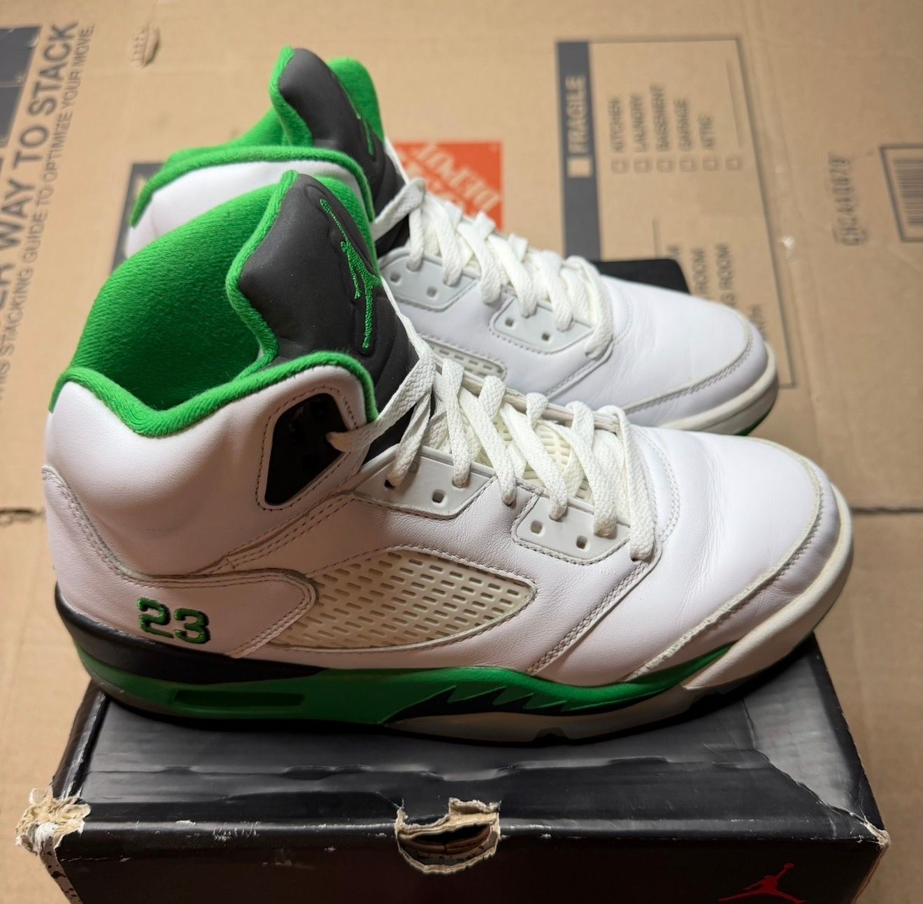 WORN JORDAN 5 "LUCKY GREEN" - Used/Worn