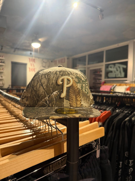 Philadelphia Phillies Realtree camo 59FIFTY fitted hat