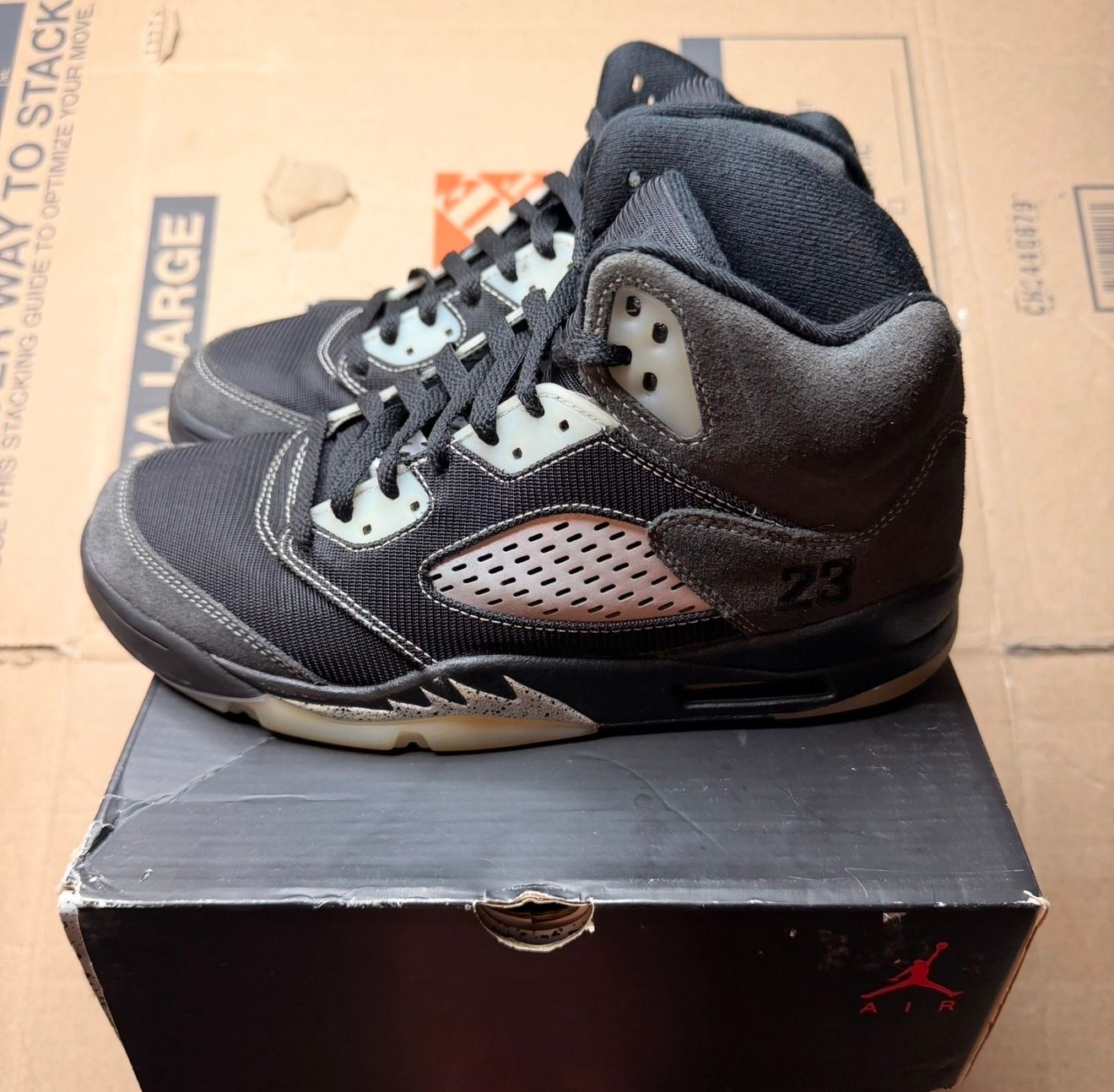 WORN JORDAN 5 "ANTHRACITE" - Used/Worn