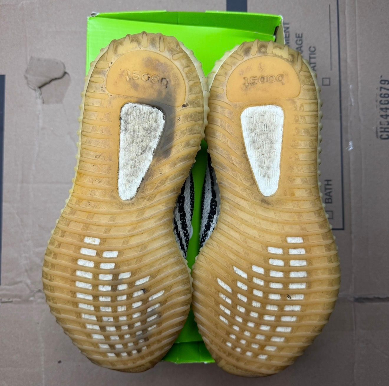 WORN YEEZY 350 "ZEBRA" - Used/Worn