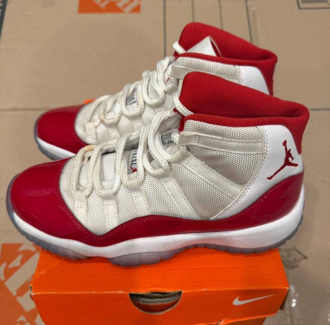 WORN GS JORDAN 11 "CHERRY" - Used/Worn