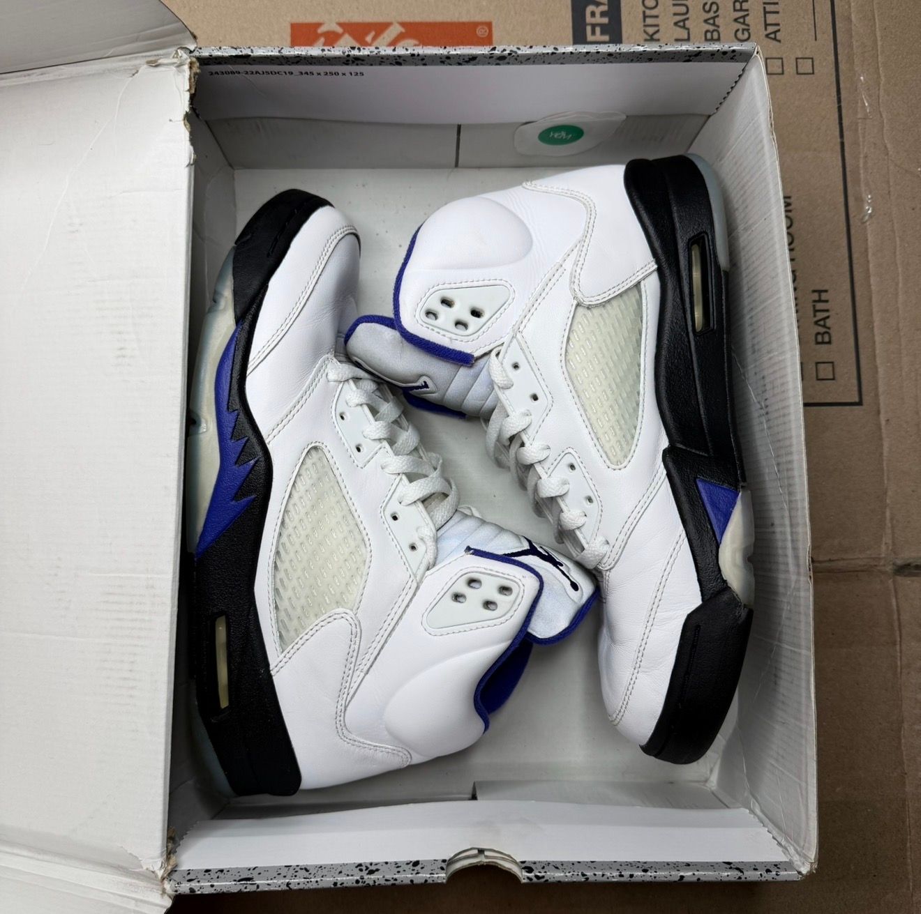 WORN JORDAN 5 "DARK CONCORD" - Used/Worn