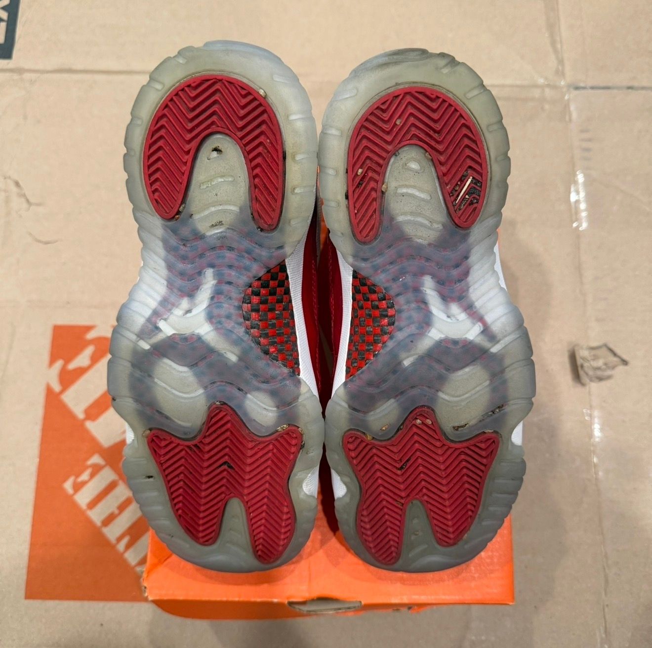 WORN GS JORDAN 11 "CHERRY" - Used/Worn