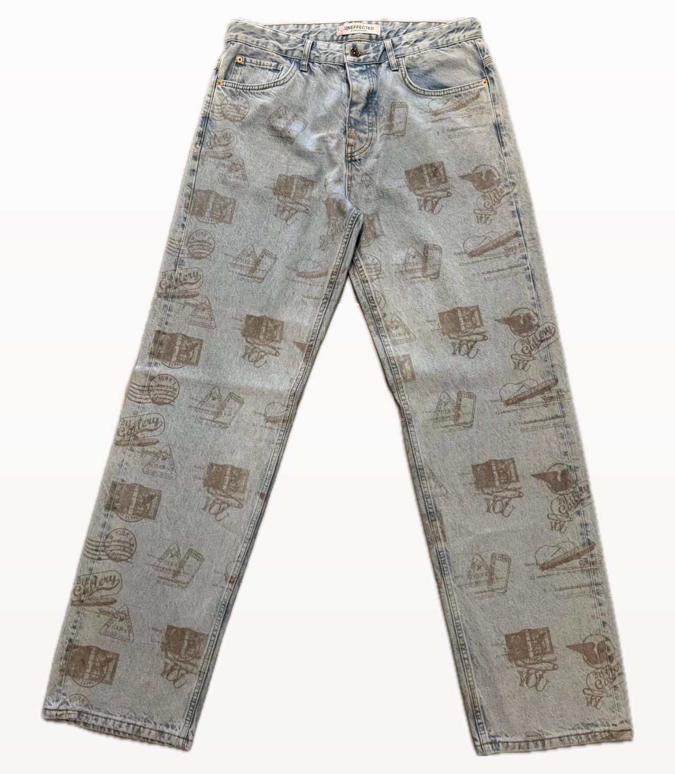 Uneffected Light Washed Jeans