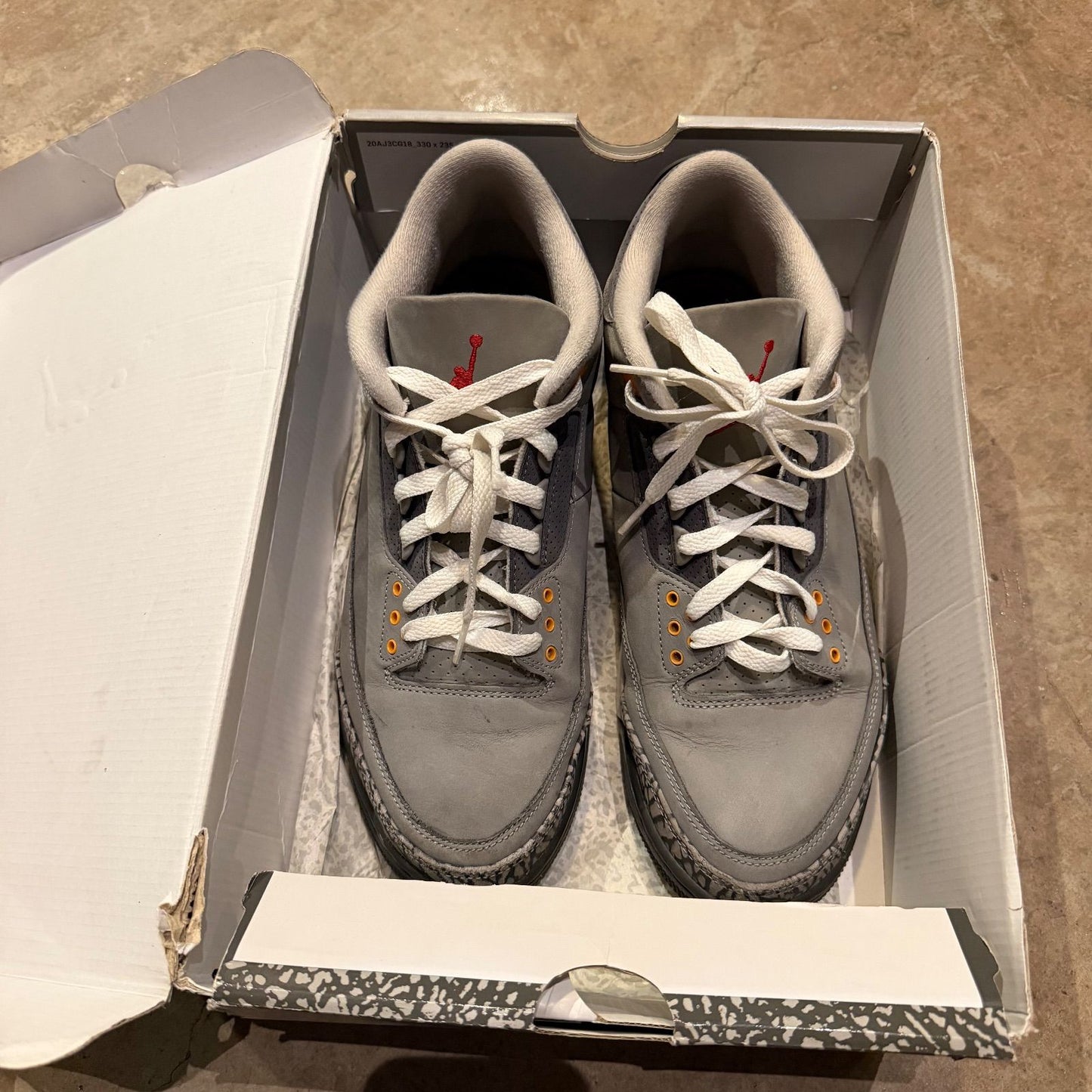 WORN JORDAN 3 "COOL GREY" - Used/Worn