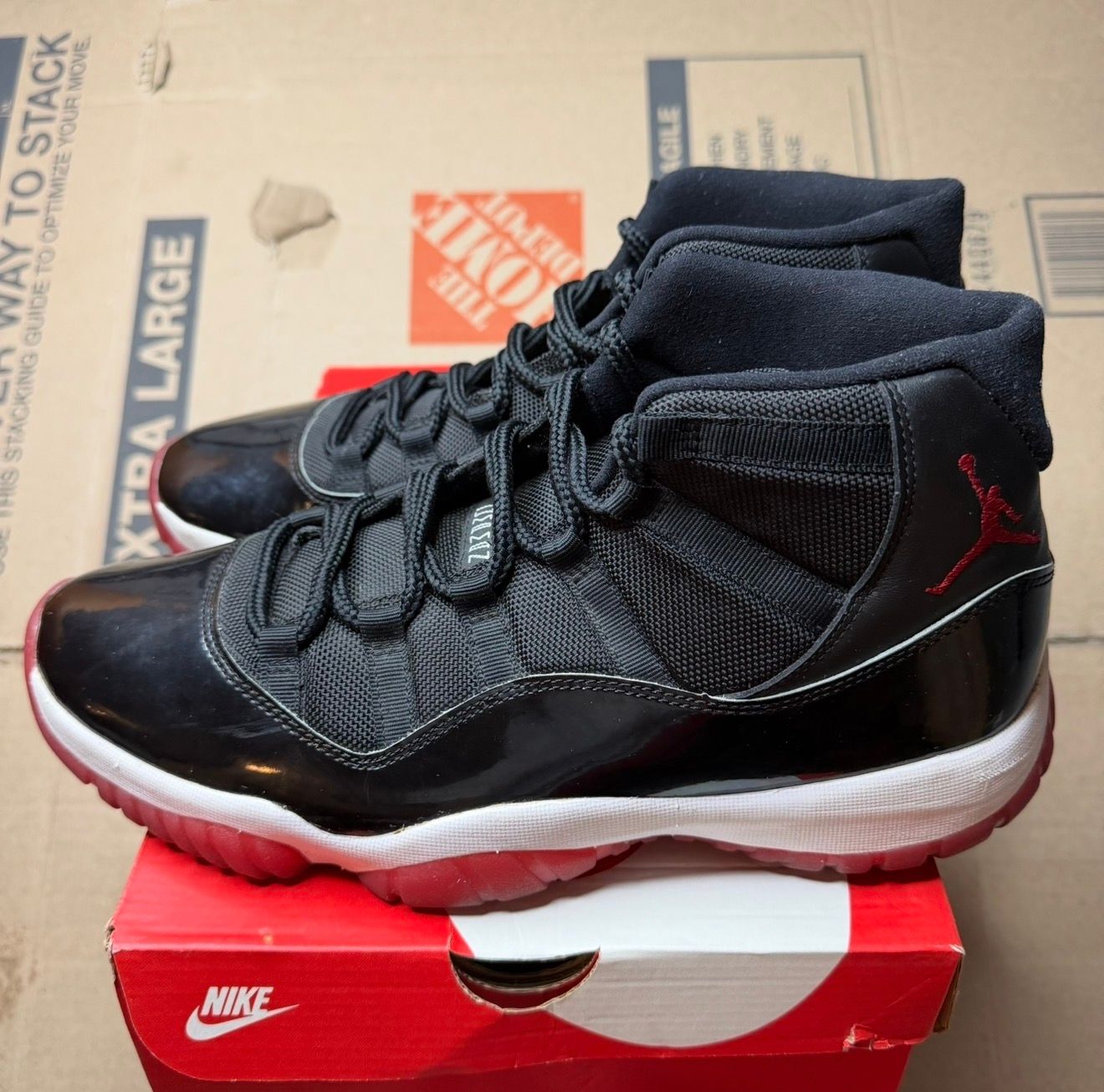 WORN JORDAN 11 "BRED" - Used/Worn