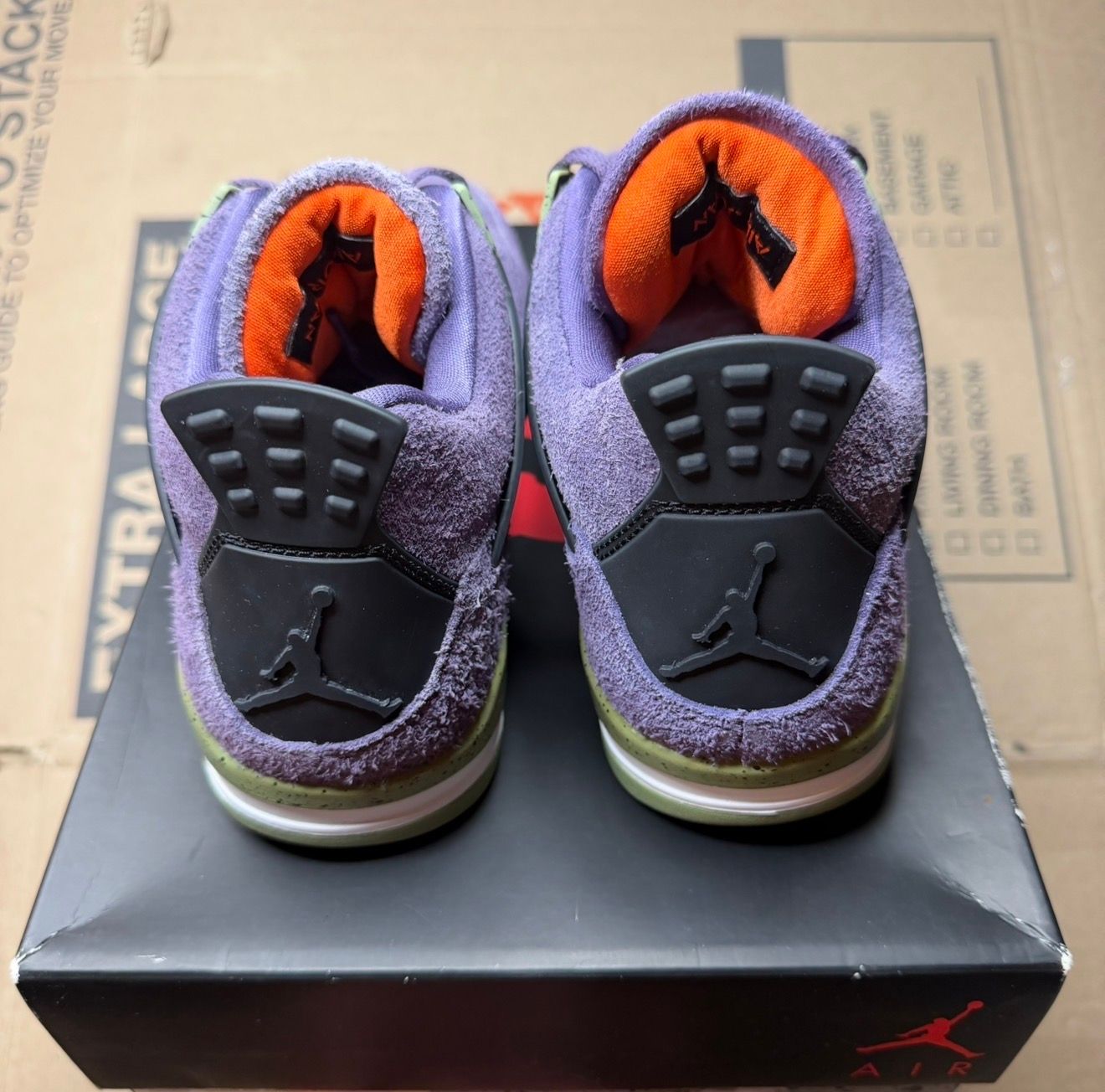 WORN JORDAN 4 "CANYON PURPLE" - Used/Worn