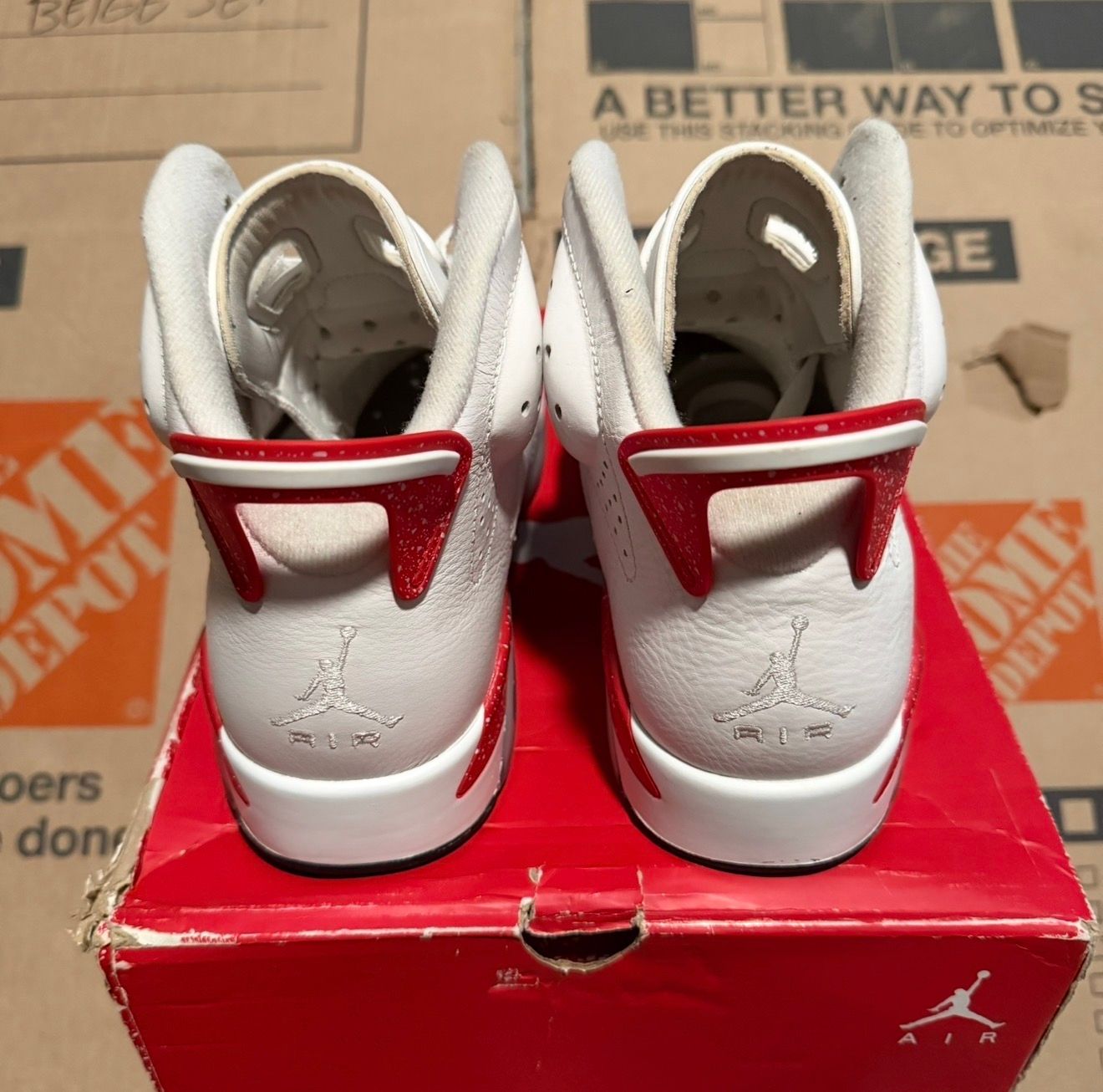 WORN JORDAN 6 "RED OREO" - Used/Worn