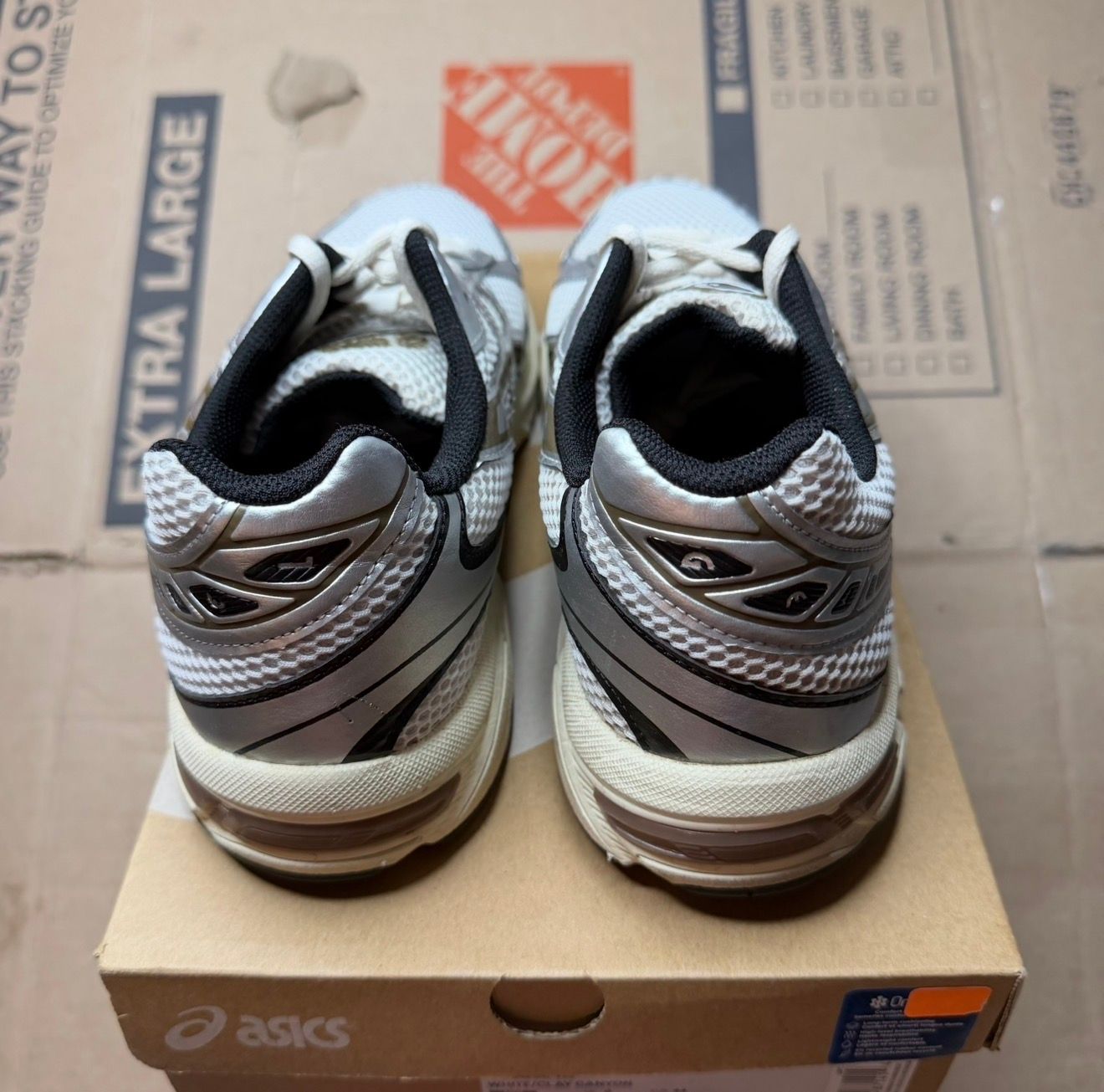 WORN ASICS "CLAY CANYON" - Used/Worn