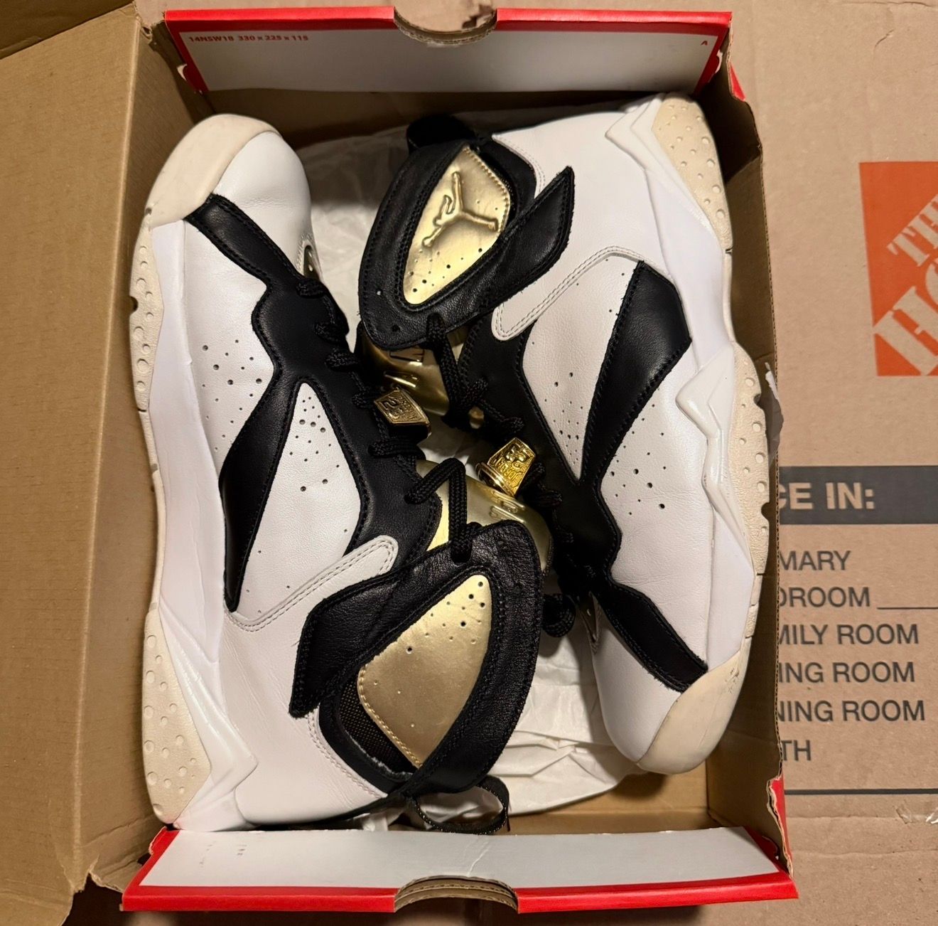 WORN JORDAN 7 "CHAMPAGNE" - Used/Worn