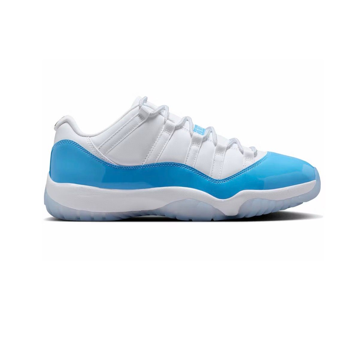 Jordan 11 Retro Low University Blue (2026)