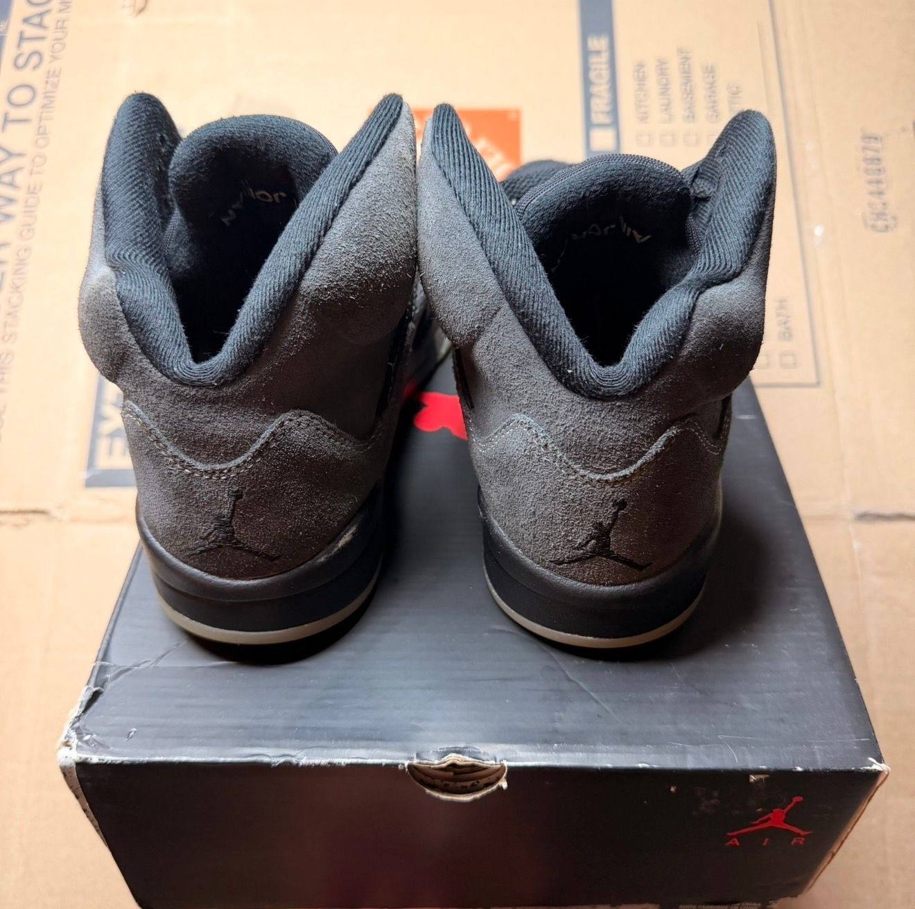 WORN JORDAN 5 "ANTHRACITE" - Used/Worn