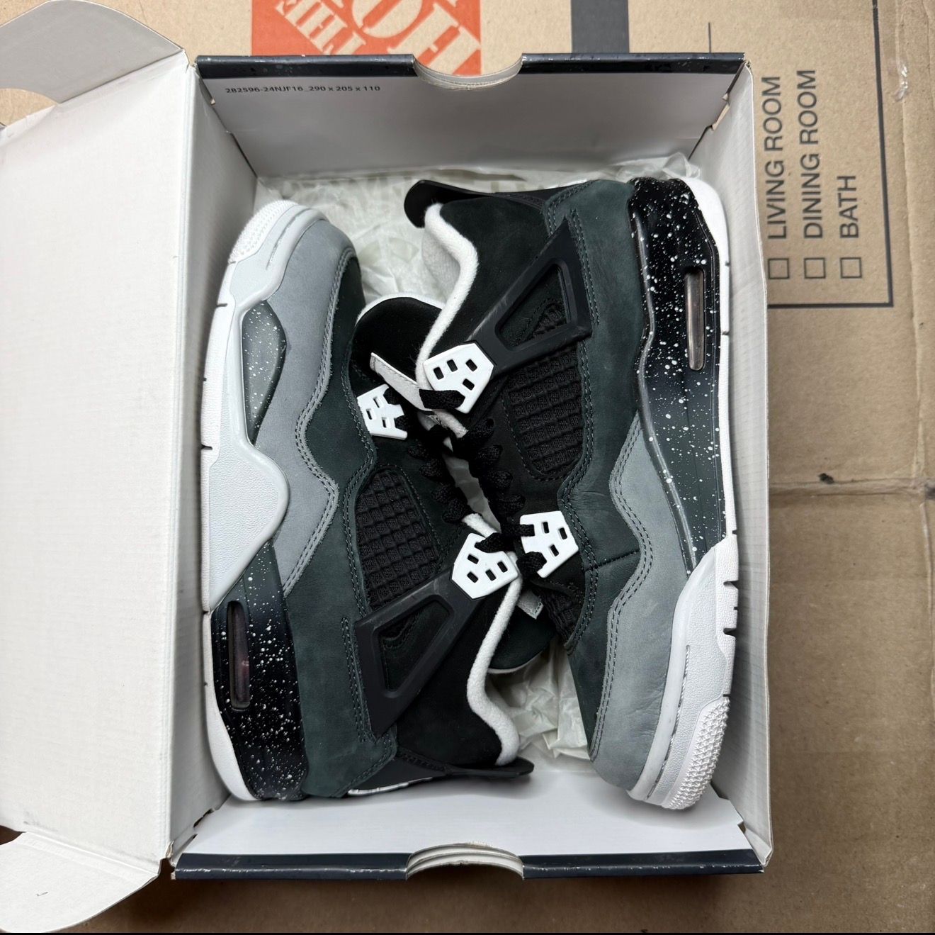 WORN GS JORDAN 4 "FEAR" - Used/Worn