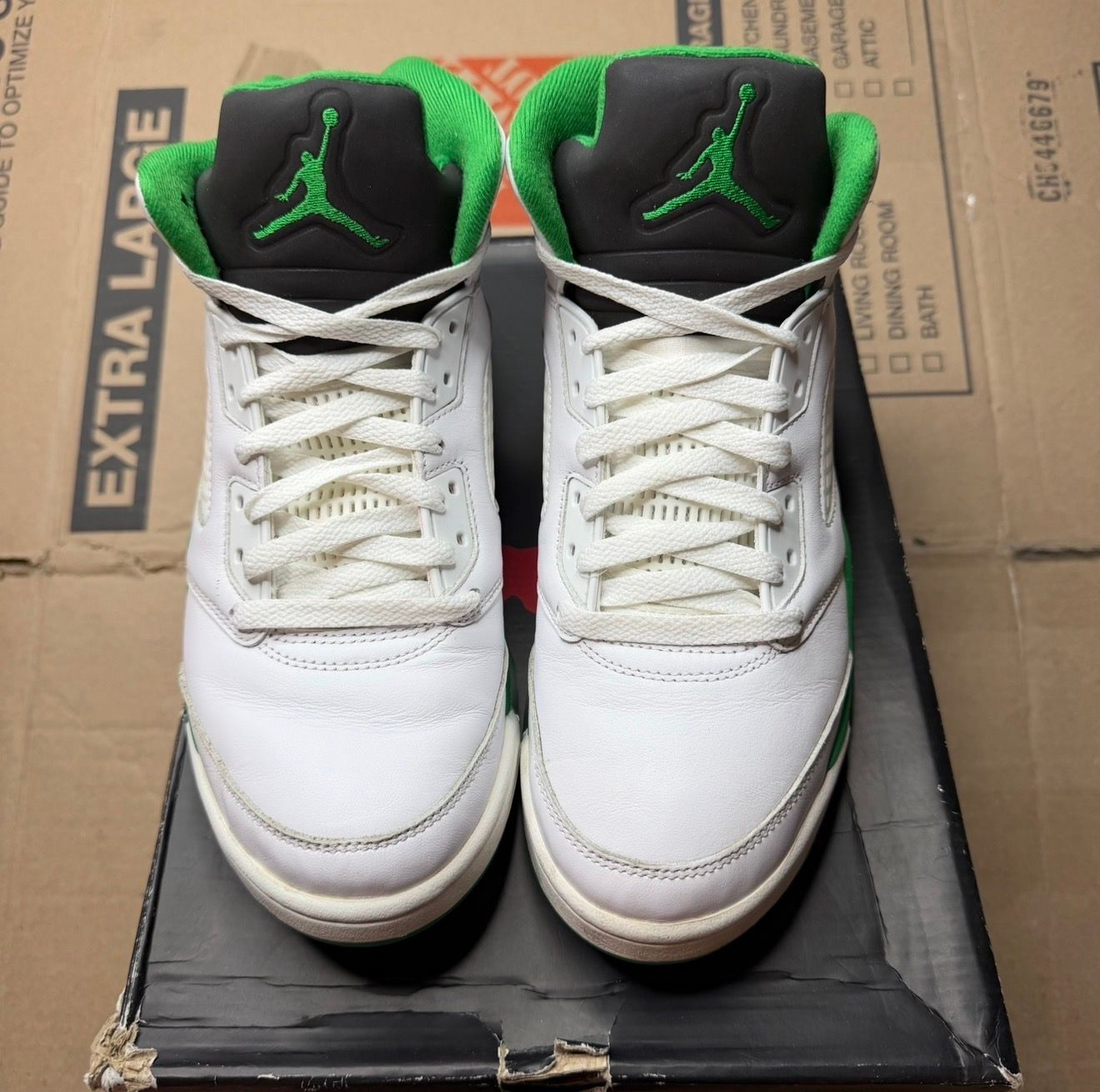 WORN JORDAN 5 "LUCKY GREEN" - Used/Worn