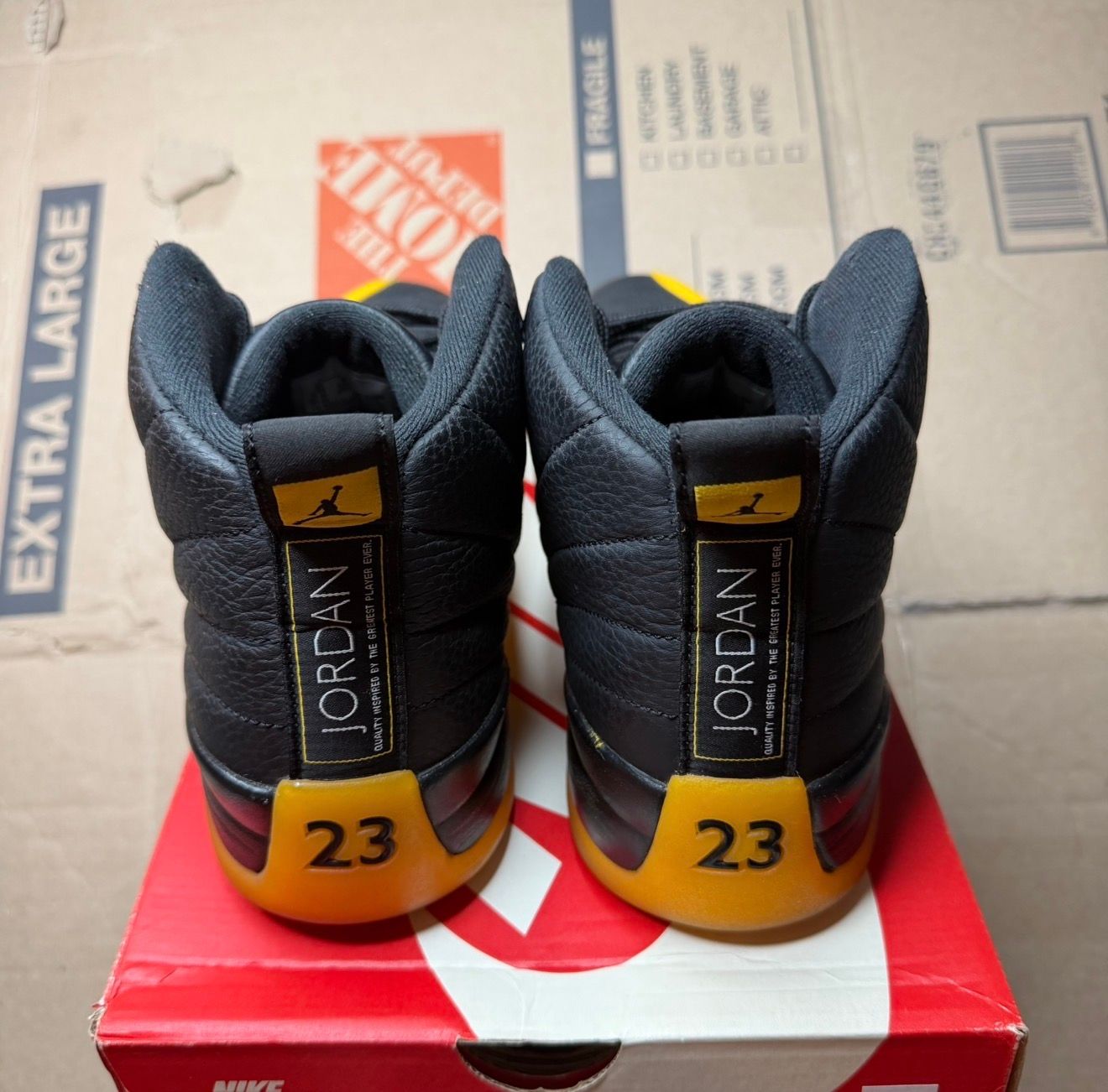 WORN JORDAN 12 "UNIVERSITY GOLD" - Used/Worn