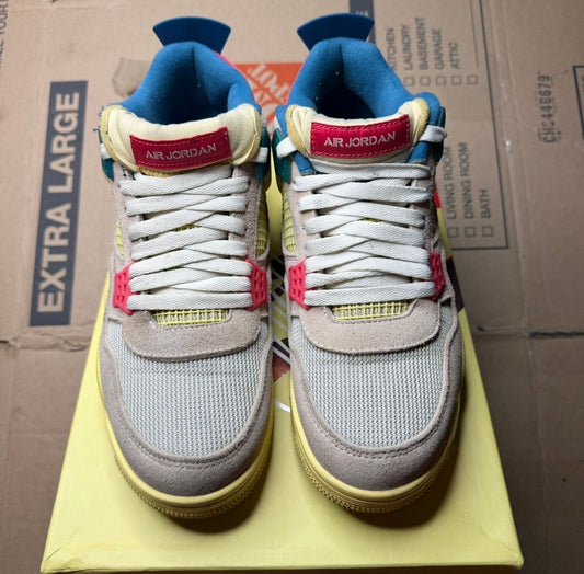 WORN JORDAN 4 UNION "GUAVA" - Used/Worn