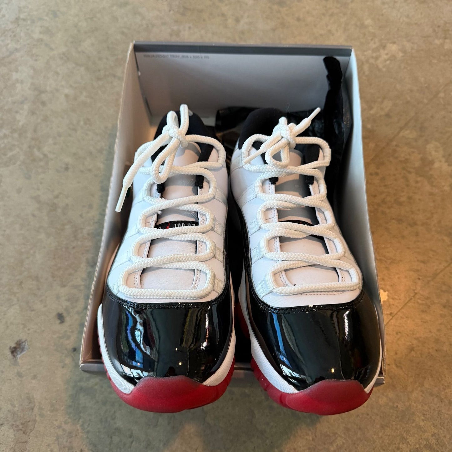 WORN Jordan 11 low - Used/Worn