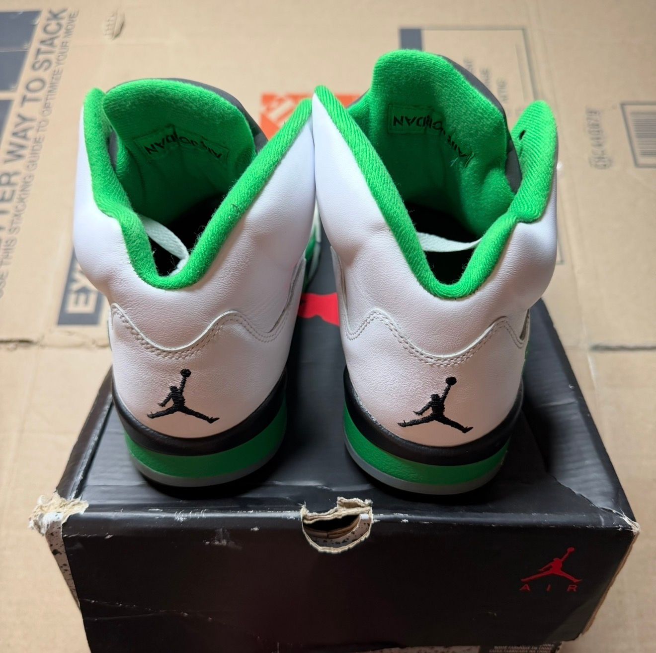WORN JORDAN 5 "LUCKY GREEN" - Used/Worn